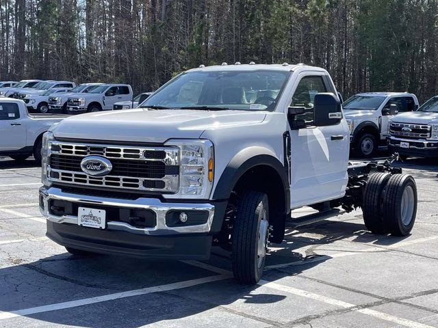 2026 Oxford White Ford Super Duty F-450 DRW XL 4X4 Chassis