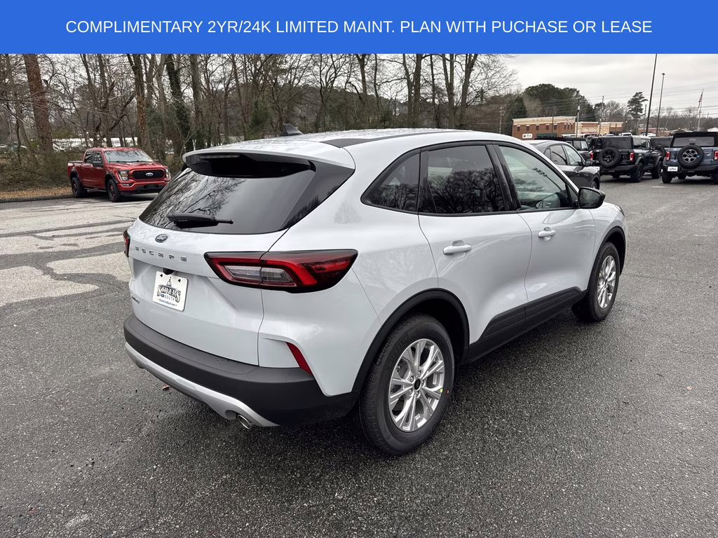 2026 Silver Metallic Ford Escape Active FWD SUV