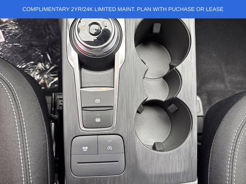 2026 Oxford White Ford Escape Active FWD SUV