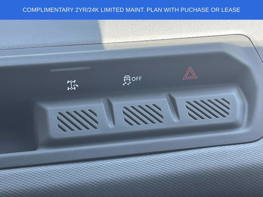 2025 Oxford White Ford Bronco Base 4X4 SUV