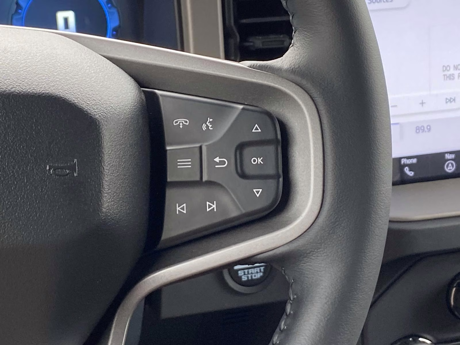 2025 Shadow Black Ford Bronco Outer Banks 4X4 SUV