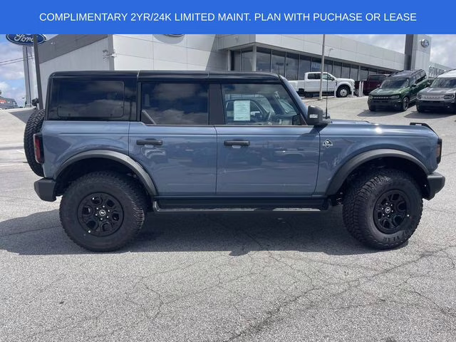 2025 Azure Gray Metallic Ford Bronco Outer Banks 4X4 SUV