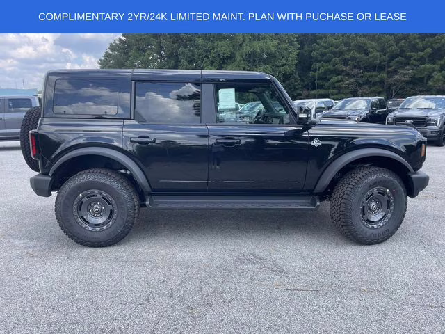 2025 Shadow Black Ford Bronco Outer Banks 4X4 SUV