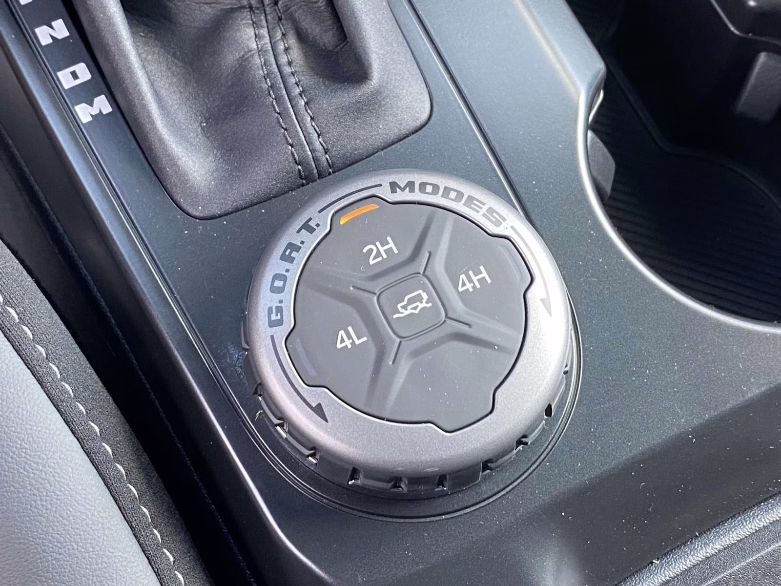 2025 Azure Gray Metallic Ford Bronco Outer Banks 4X4 SUV