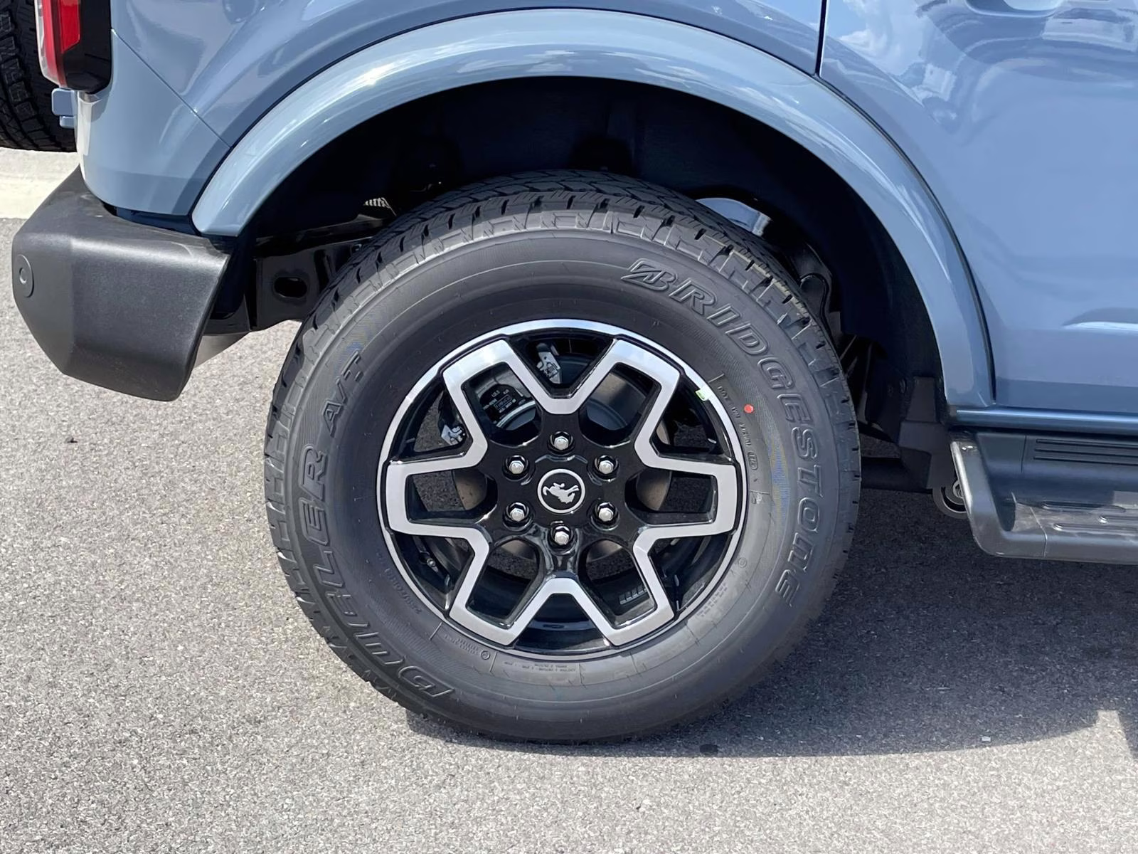 2025 Azure Gray Metallic Ford Bronco Outer Banks 4X4 SUV