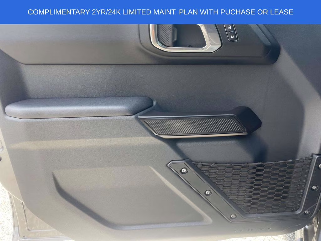 2025 Gray Metallic Ford Bronco Badlands 4X4 SUV