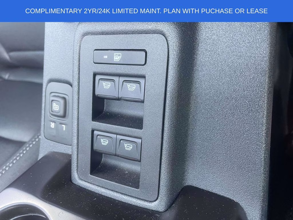 2025 Gray Metallic Ford Bronco Badlands 4X4 SUV