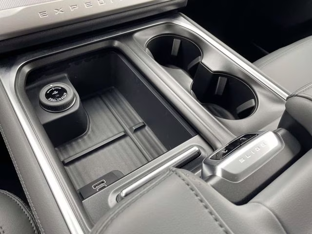 2026 Silver Metallic Ford Expedition Max Active RWD SUV