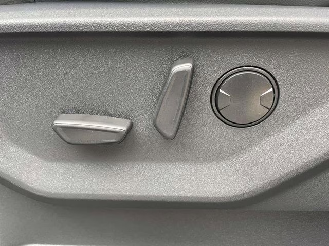 2026 Silver Metallic Ford Expedition Max Active RWD SUV