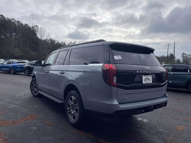 2025 Gray Metallic Ford Expedition Max Active 4X4 SUV