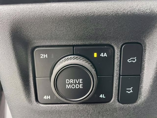 2025 Gray Metallic Ford Expedition Max Platinum 4X4 SUV