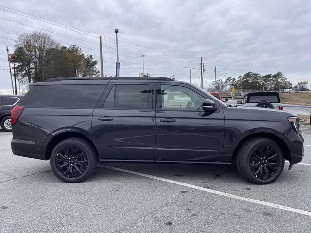 2025 Gray Metallic Ford Expedition Max Platinum 4X4 SUV