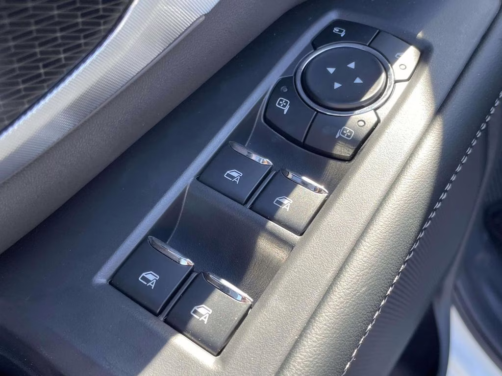 2025 Star White Metallic Tri-Coat Ford Expedition Max Platinum 4X4 SUV