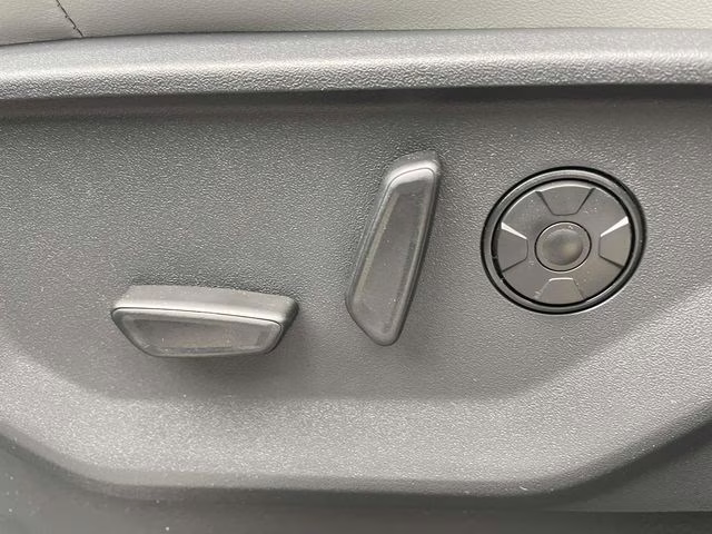 2026 Black Metallic Ford Expedition Max Platinum 4X4 SUV