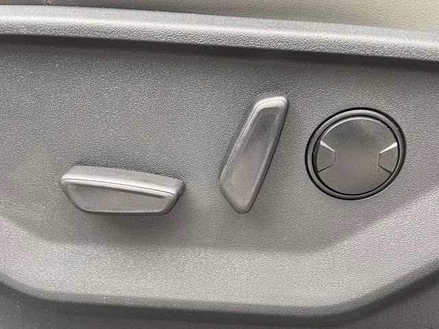 2026 White Metallic Ford Expedition Active RWD SUV