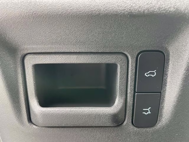 2026 White Metallic Ford Expedition Active RWD SUV