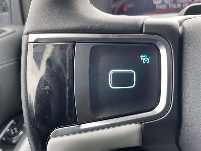 2025 White Metallic Ford Expedition Platinum 4X4 SUV