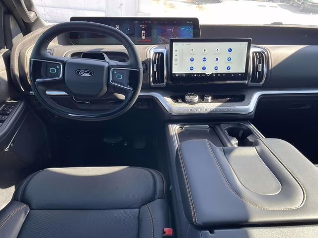 2025 Gray Metallic Ford Expedition Tremor 4X4 SUV