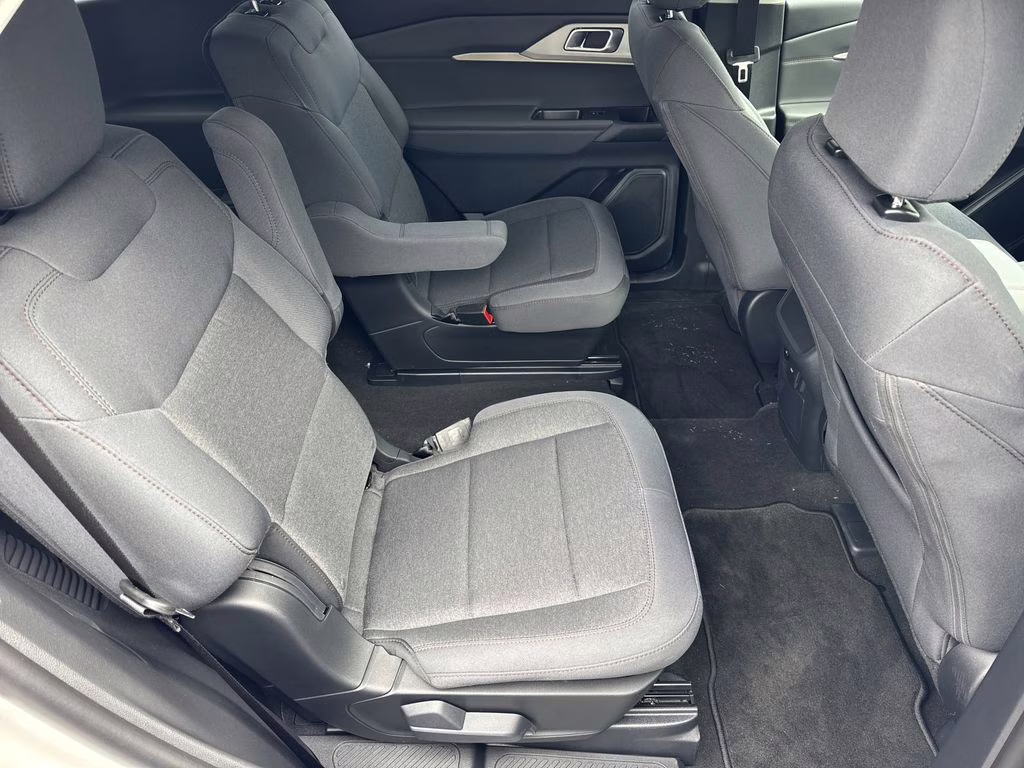 2026 Star White Metallic Tri-Coat Ford Explorer Active RWD SUV