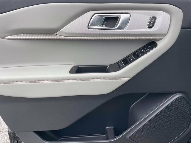 2026 Black Metallic Ford Explorer Active RWD SUV