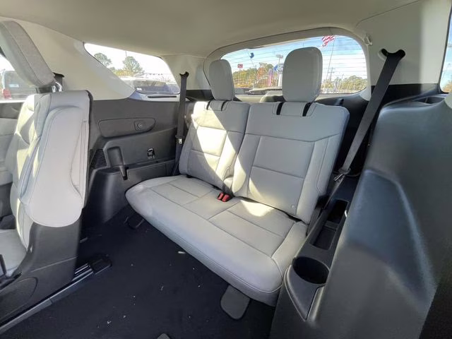 2026 White Metallic Ford Explorer Active RWD SUV