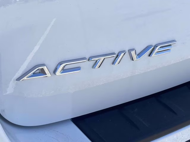 2026 White Metallic Ford Explorer Active RWD SUV