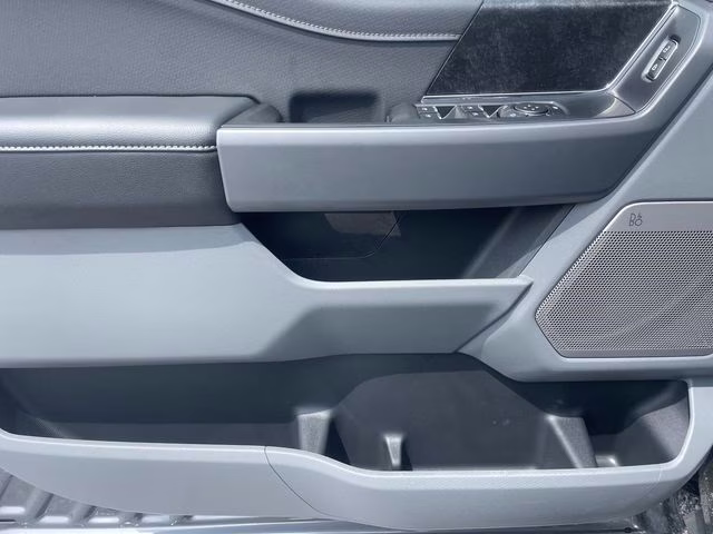 2025 Gray Metallic Ford F-150 Lightning Flash AWD Truck