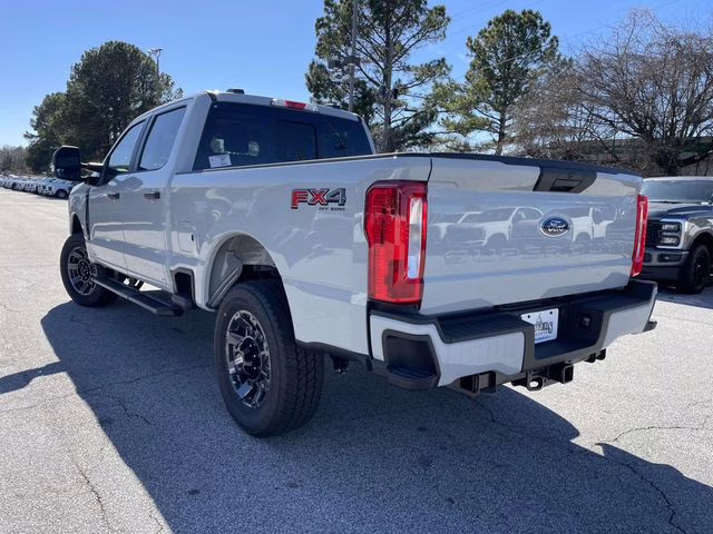 2026 Avalanche Ford Super Duty F-250 SRW XL 4X4 Truck