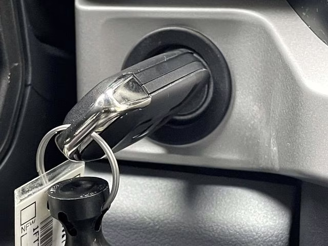 2026 Oxford White Ford Super Duty F-250 SRW XL 4X4 Truck