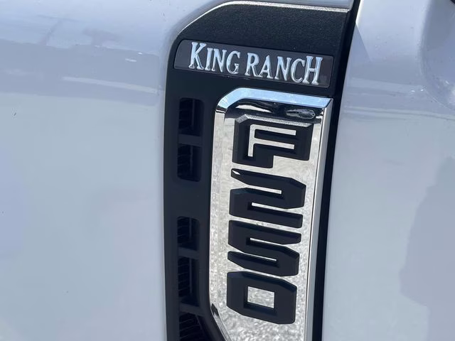 2025 White Metallic Ford Super Duty F-250 SRW King Ranch 4X4 Truck