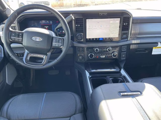 2026 White Metallic Ford Super Duty F-250 SRW Platinum 4X4 Truck