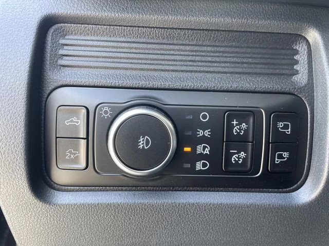 2025 Agate Black Metallic Ford Super Duty F-250 SRW Lariat 4X4 Truck