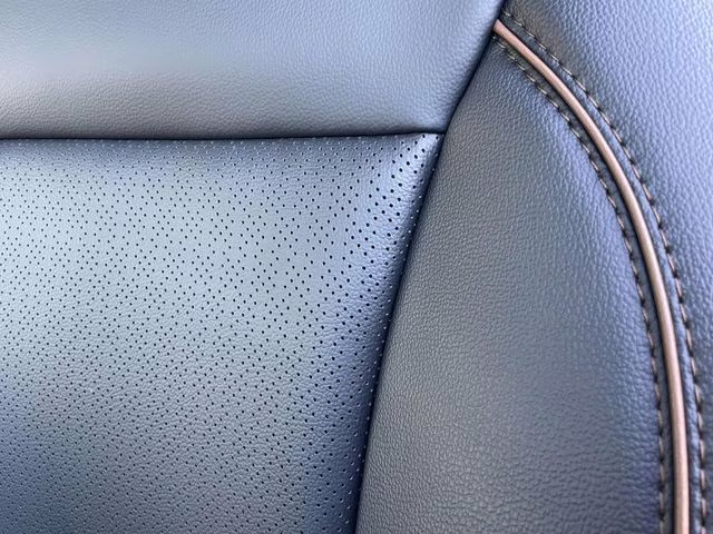 2026 Avalanche Ford Super Duty F-250 SRW Lariat 4X4 Truck