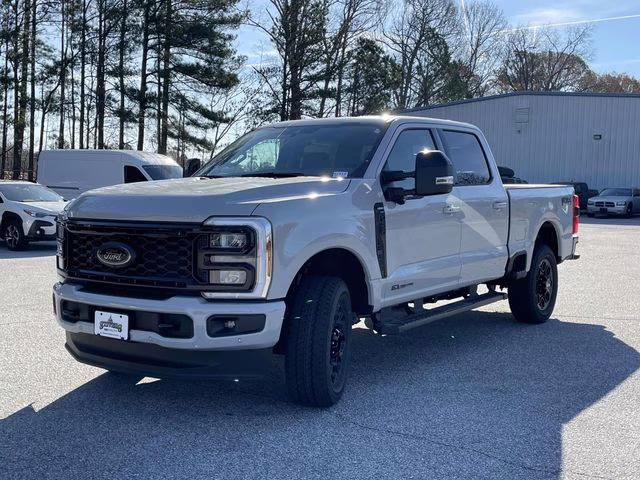 2026 Avalanche Ford Super Duty F-250 SRW Lariat 4X4 Truck