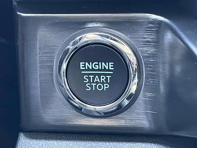 2026 Avalanche Ford Super Duty F-250 SRW Lariat 4X4 Truck