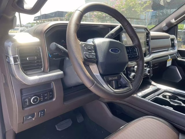 2025 Black Metallic Ford Super Duty F-350 SRW King Ranch 4X4 Truck