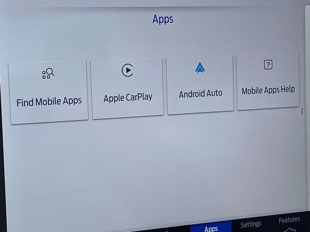 2026 White Metallic Ford Super Duty F-350 DRW Platinum 4X4 Truck