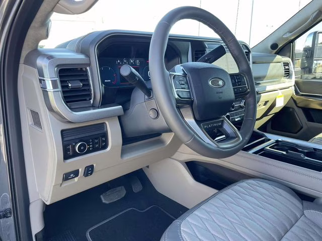 2026 Gray Metallic Ford Super Duty F-350 DRW Platinum 4X4 Truck