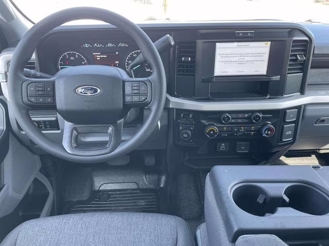 2026 Black Metallic Ford Super Duty F-450 DRW XL 4X4 Truck