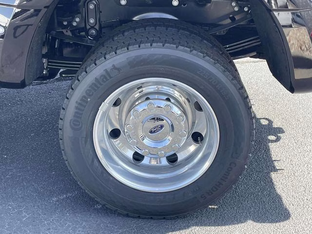 2026 Black Metallic Ford Super Duty F-450 DRW XL 4X4 Truck