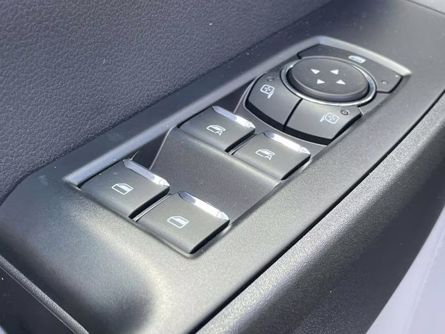 2026 Oxford White Ford Super Duty F-450 DRW XL 4X4 Truck