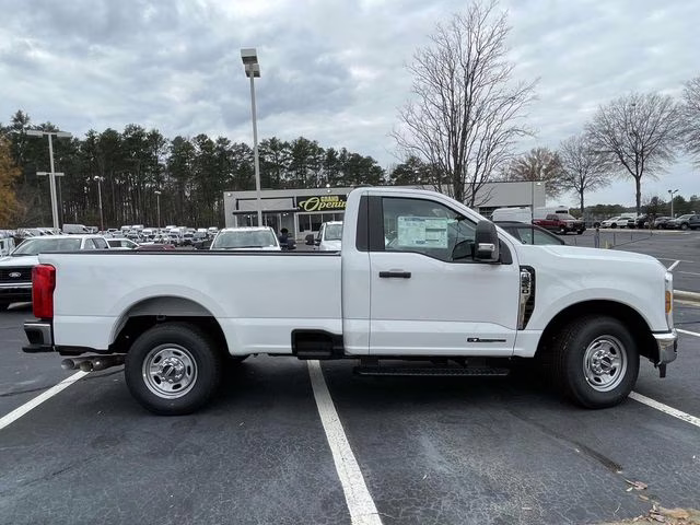 2026 Oxford White Ford Super Duty F-250 SRW XL RWD Truck