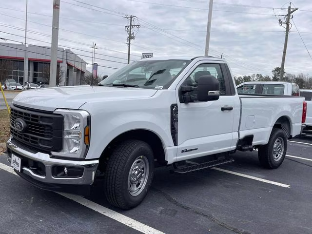2026 Oxford White Ford Super Duty F-250 SRW XL RWD Truck