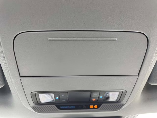 2026 Oxford White Ford Super Duty F-250 SRW XL RWD Truck