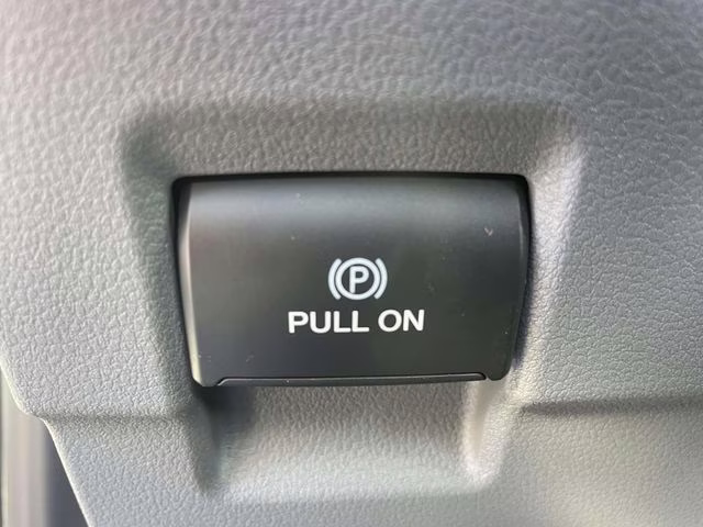 2026 Oxford White Ford Super Duty F-250 SRW XL 4X4 Truck