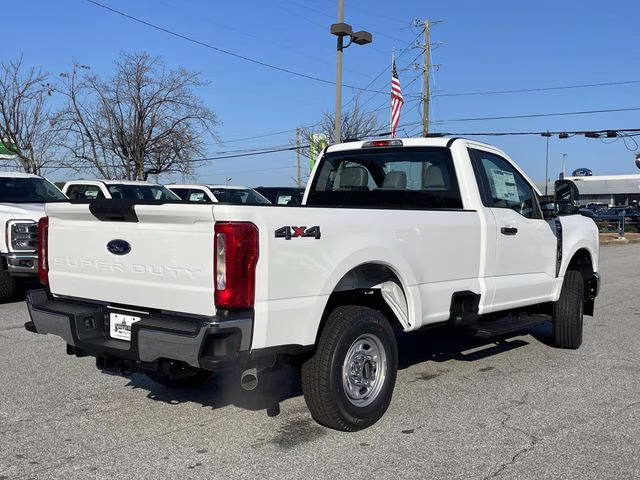 2026 Oxford White Ford Super Duty F-250 SRW XL 4X4 Truck