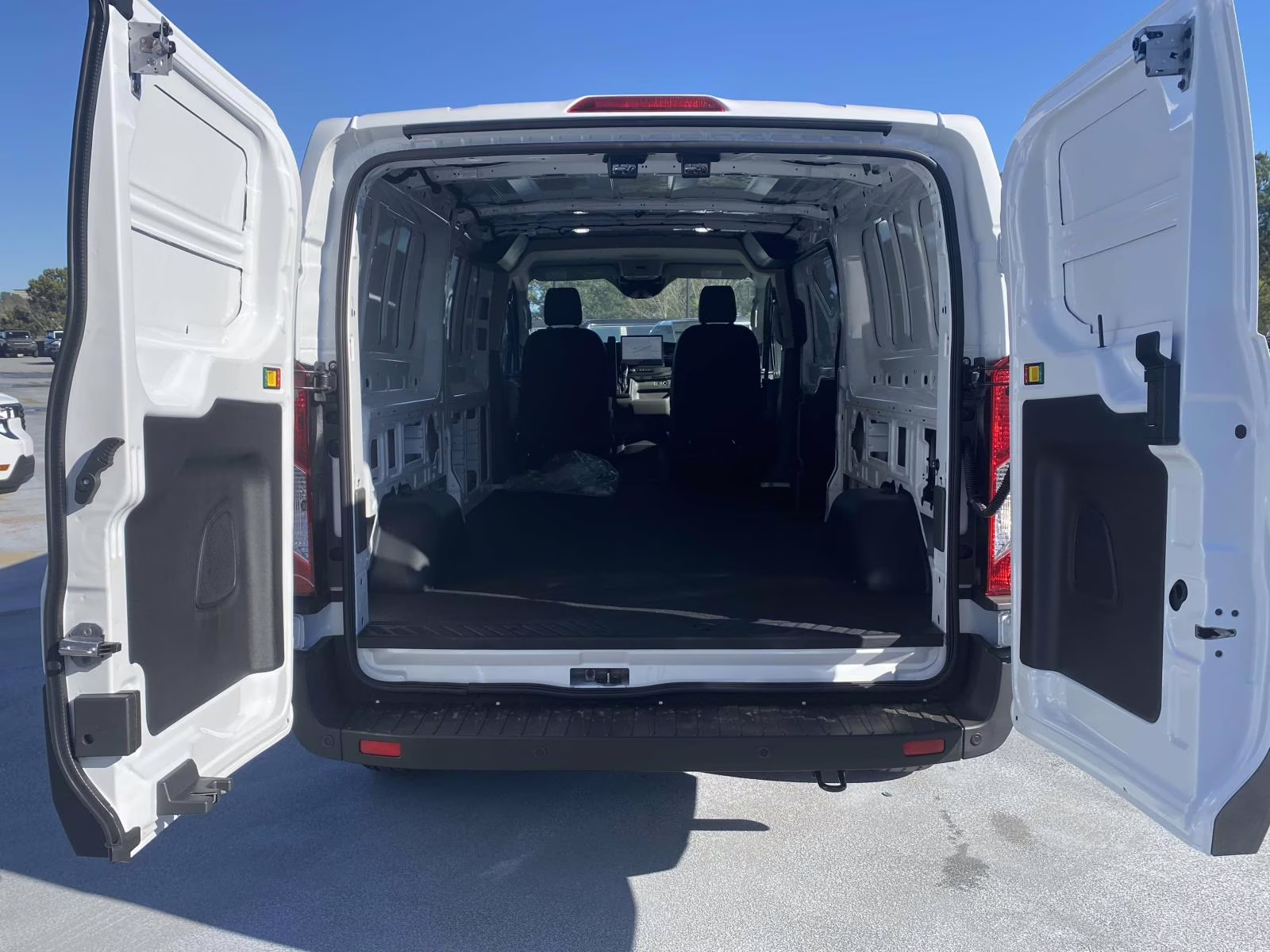 2026 Oxford White Ford Transit-250 Base RWD Van