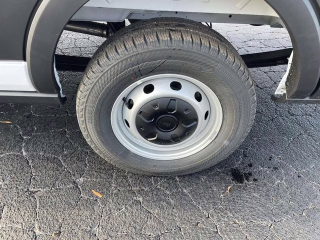 2026 Oxford White Ford Transit-250 Base RWD Van