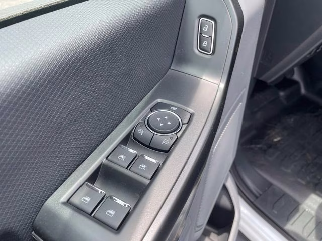 2025 Oxford White Ford F-150 XL 4X4 Truck