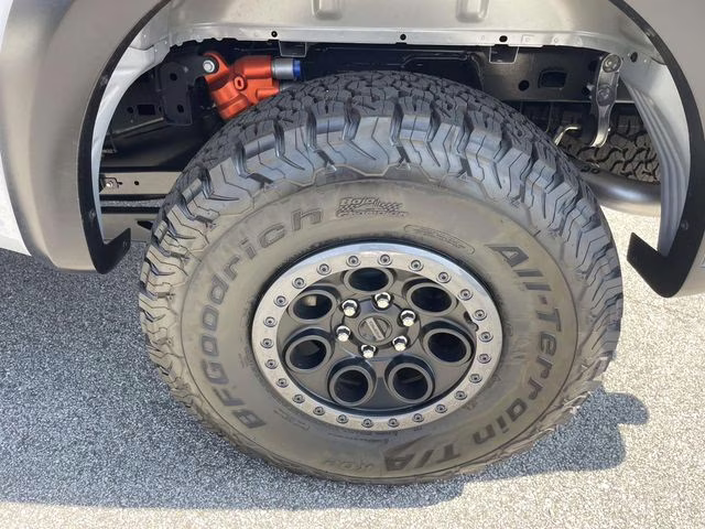 2025 White Metallic Ford F-150 Raptor 4X4 Truck